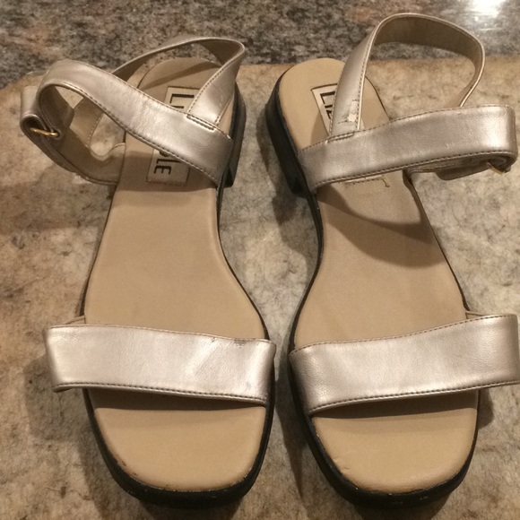 Liz cole silver/pewter Sandle’s - Picture 1 of 5